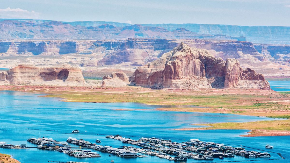 Lake Powell with red rock cliffs near Page